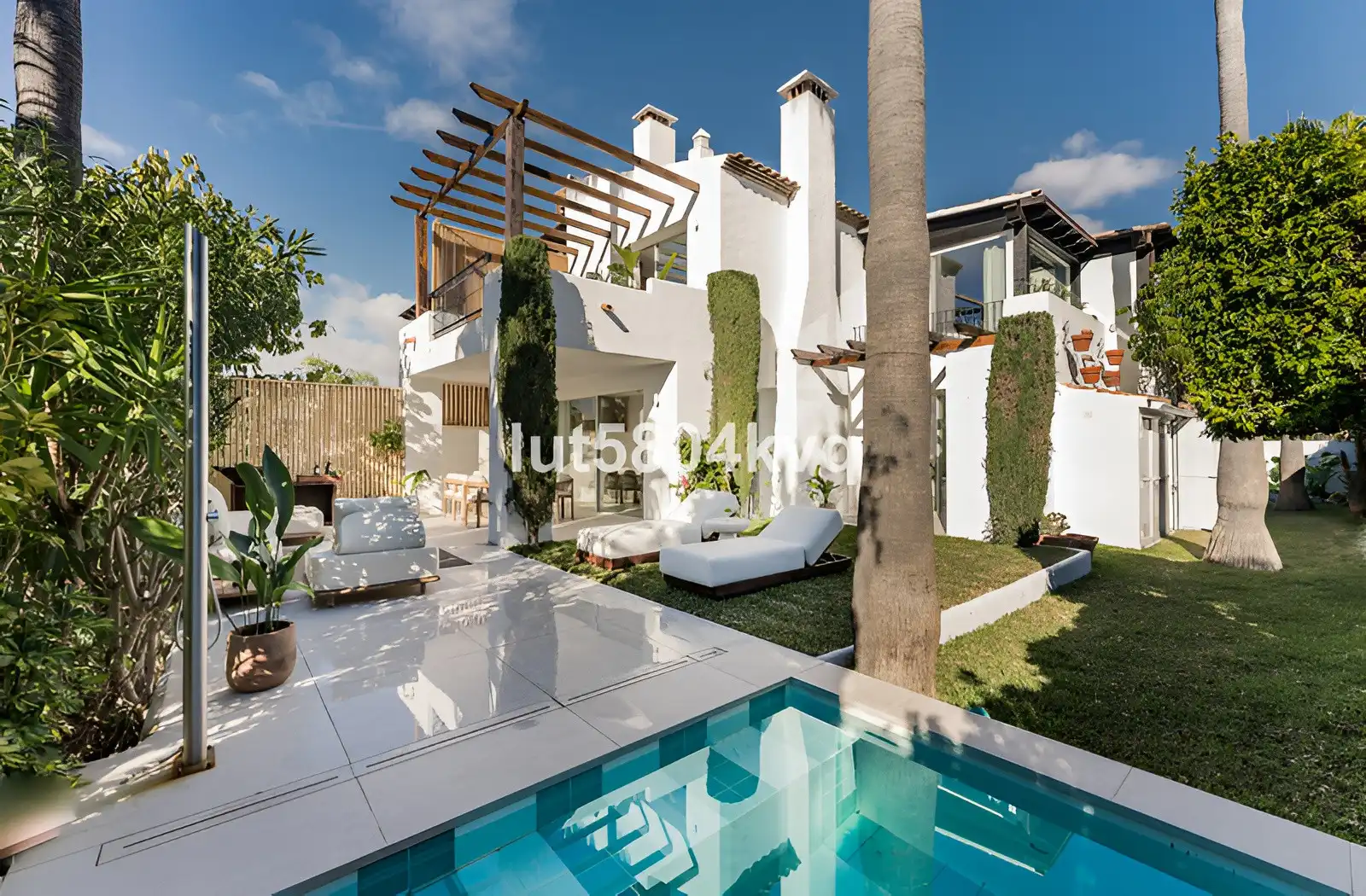 Wohnung mit Pool zum Verkauf in Milla de Oro