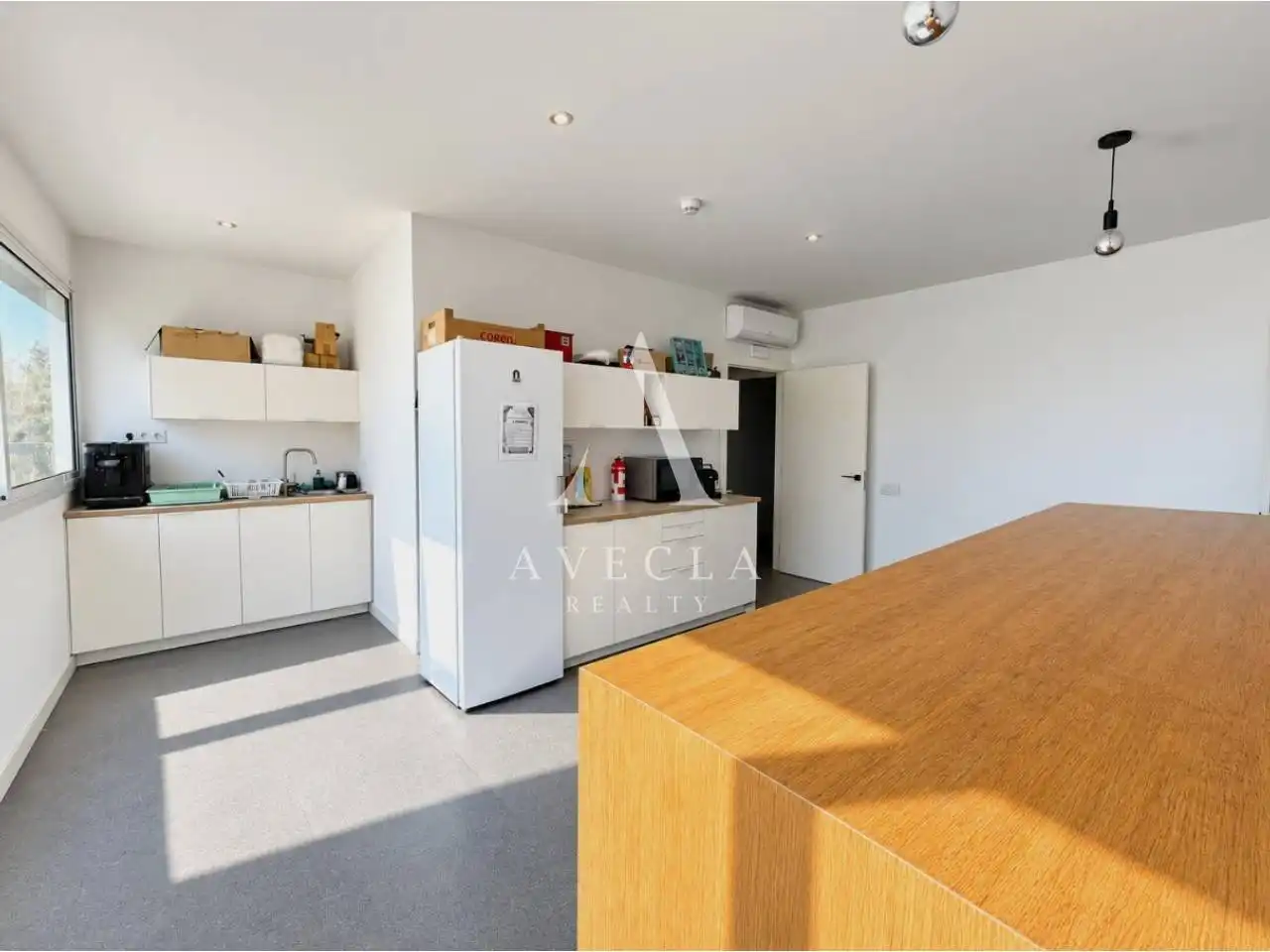 Kitchen of Industrial buildings for rent in Rubí