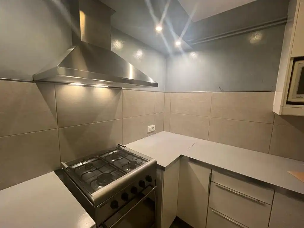 Cocina de Piso de alquiler en El Masnou con Calefacción