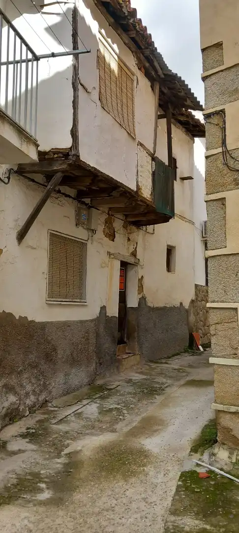Vista exterior de Casa o chalet en venta en Arroyomolinos de la Vera
