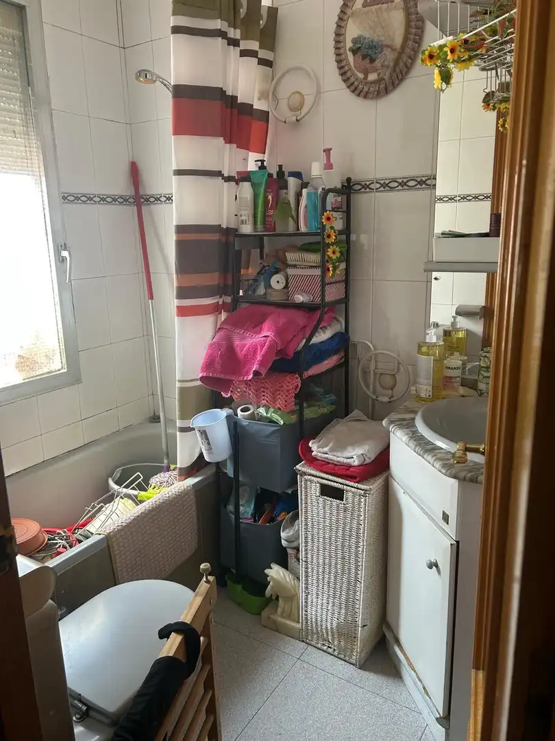 Bany de Pis en venda en Madrid amb Calefacció