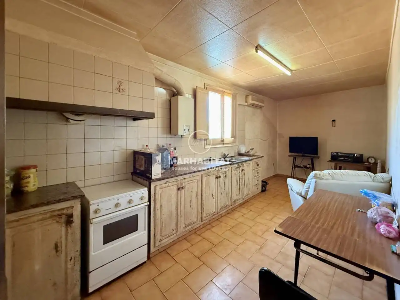 Cocina de Finca rústica en venta en Boadella i les Escaules con Jardín privado y Terraza