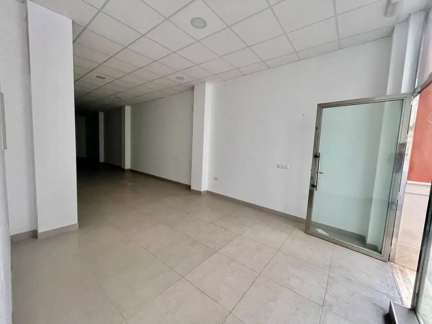 Local comercial en venda a Cabra, imagen 3