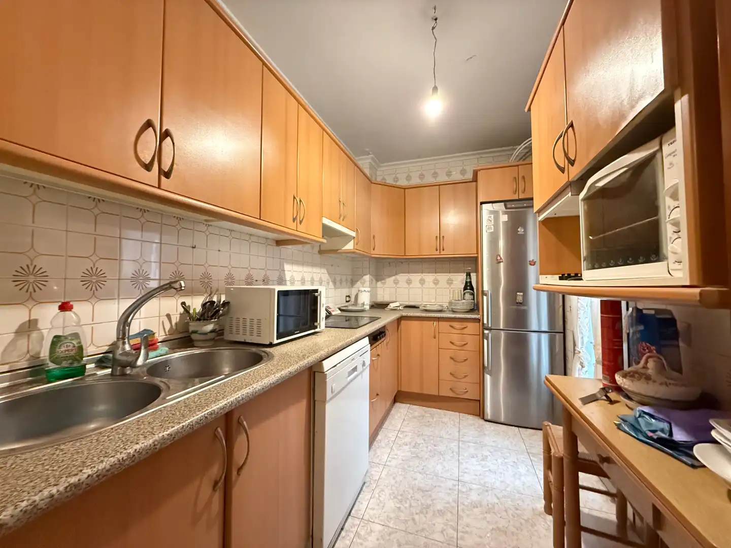 Kitchen of Flat for sale in Plasencia  with Furnished, Oven and Washing machine