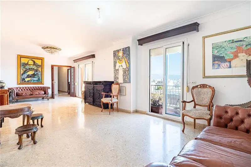 Penthouse with lift for sale in Llevant