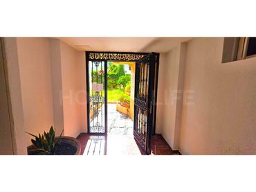 Estudio con piscina en venta en Solymar