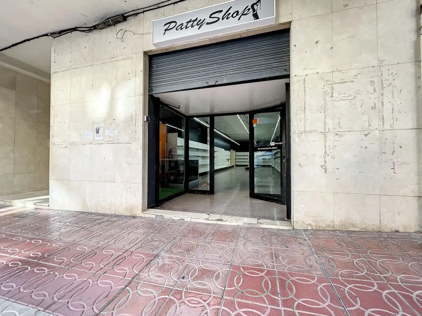 Locale commerciale in affitto a Avenida PAZ DE LA, imagen 6