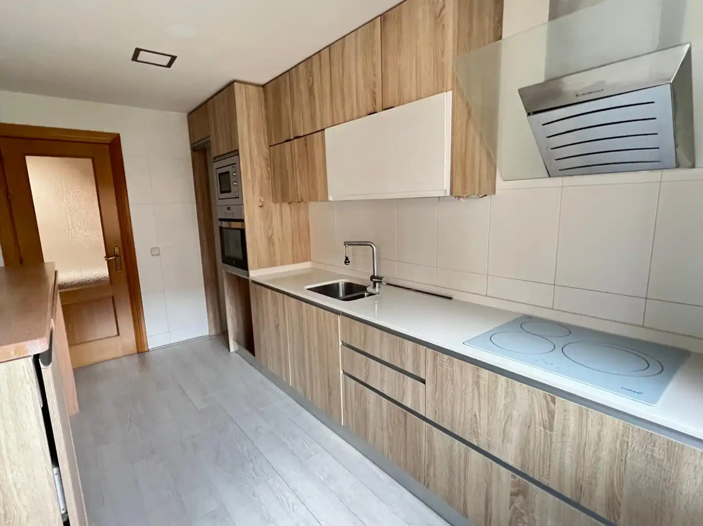 Kitchen of Flat for sale in  Logroño  with Air Conditioner, Heating and Terrace