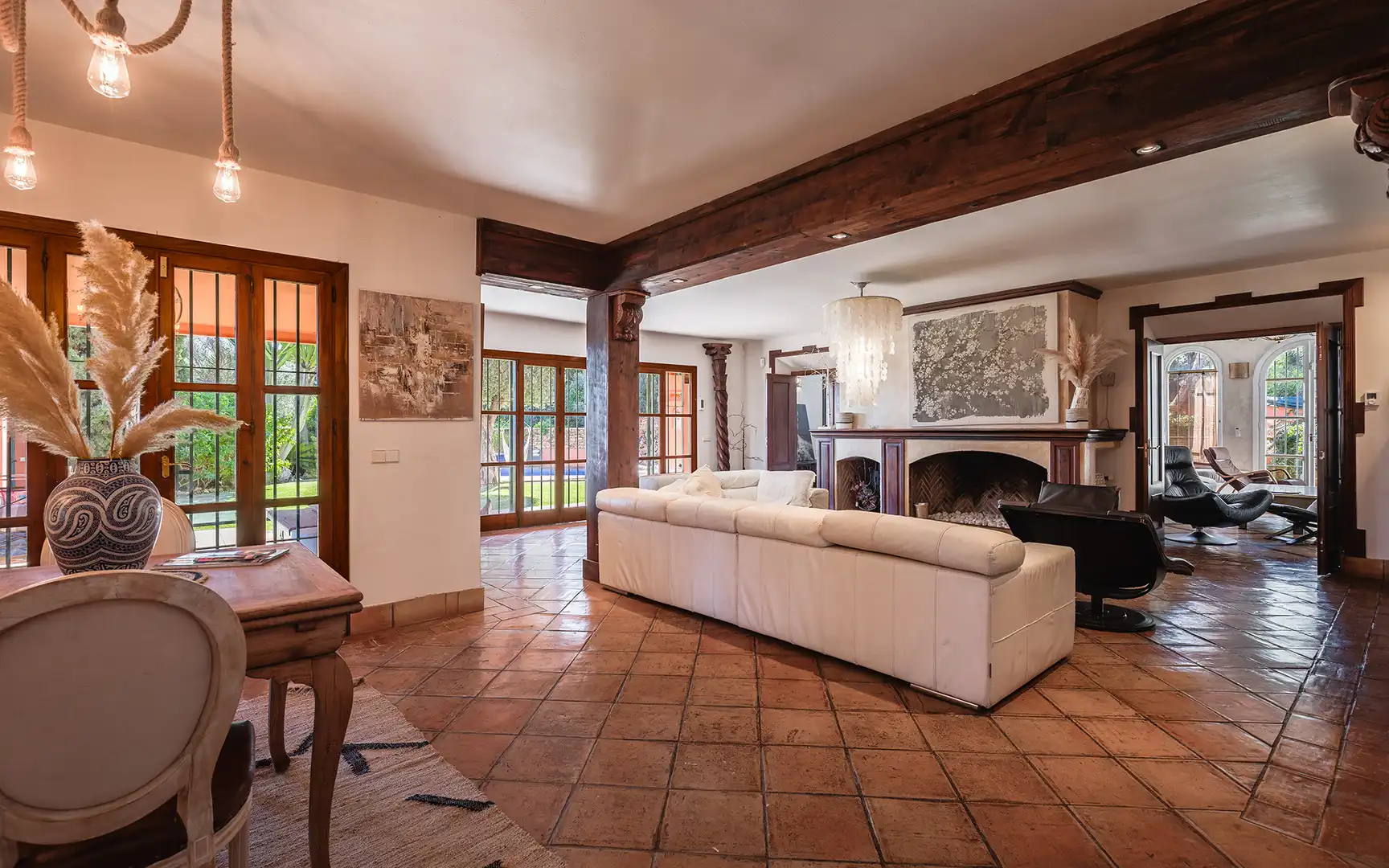 House with pool for sale in Nueva Andalucía, imagen 2
