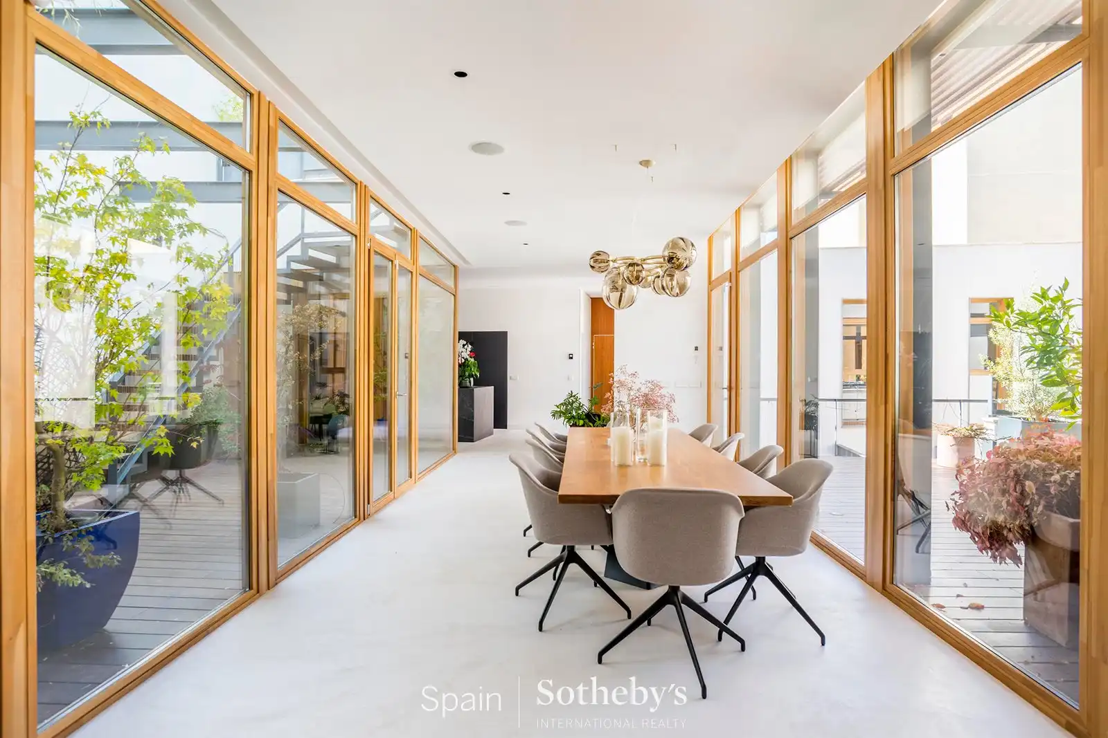 Comedor de Ático en venta en Madrid con Aire acondicionado, Calefacción y Jardín privado