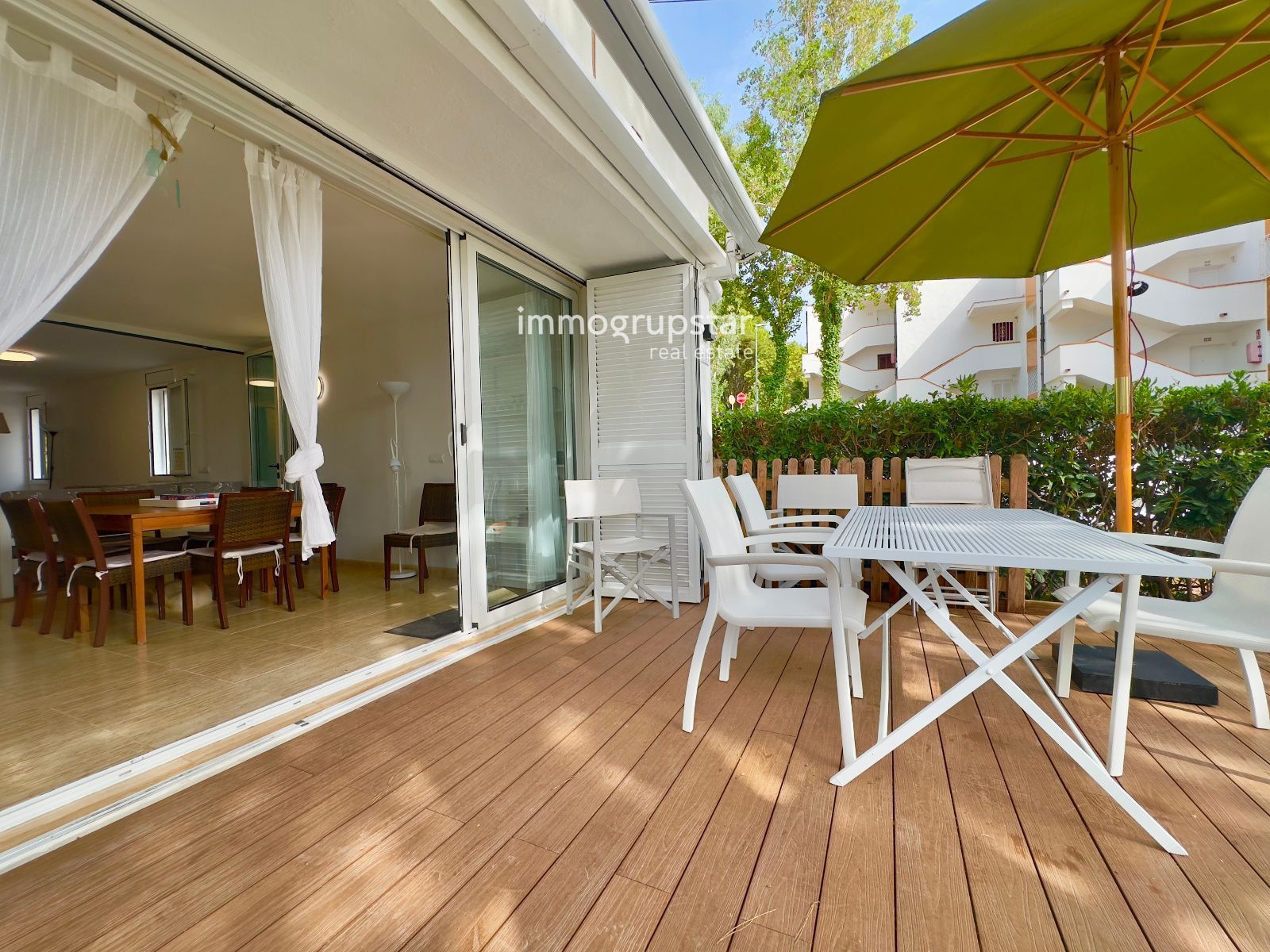 Terrasse von Wohnungen zum verkauf in Castell-Platja d'Aro mit Heizung, Privatgarten und Terrasse