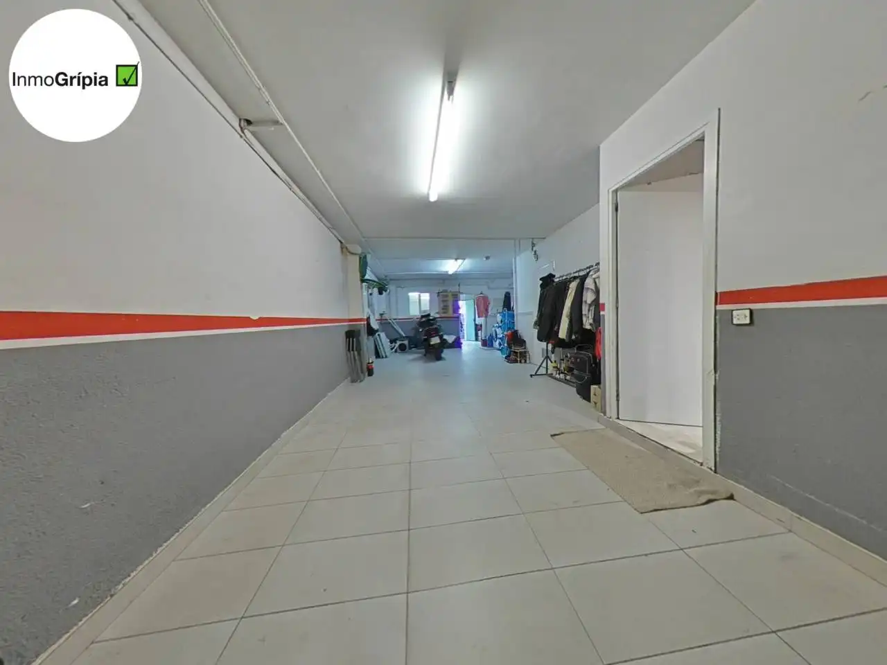 Houses for sale in Terrassa  with Air Conditioner, Heating and Parquet flooring