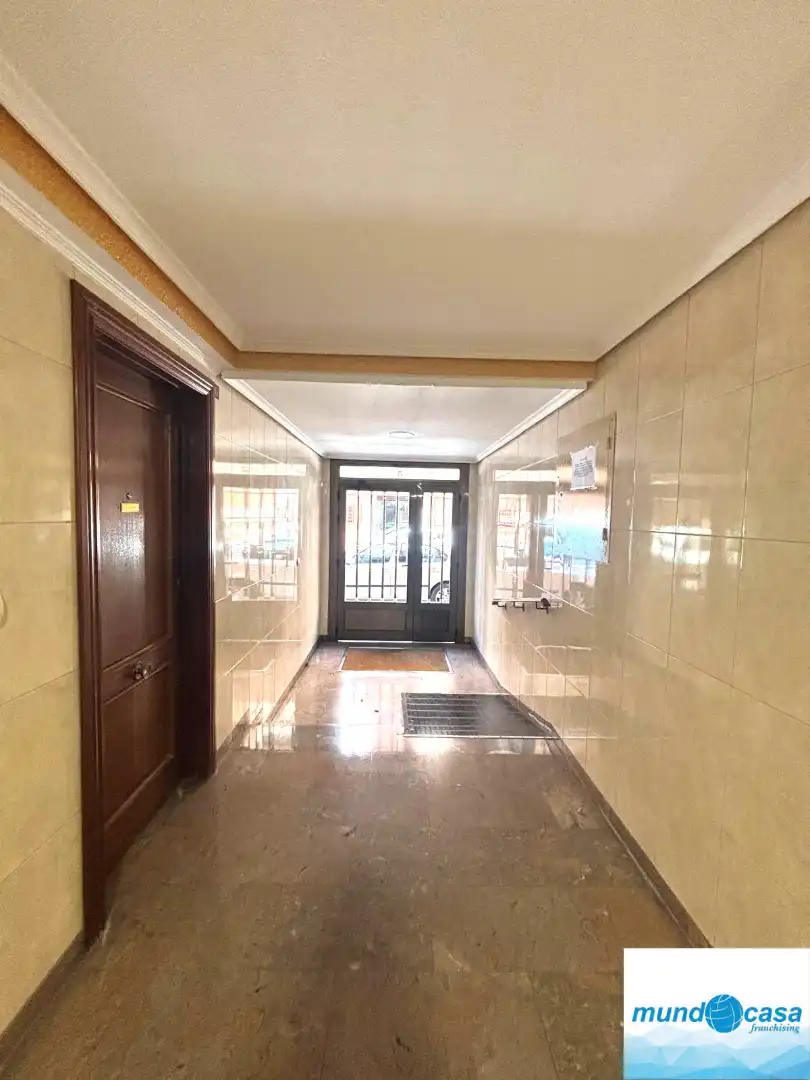 Flat for sale in Zaragoza  with Heating, Terrace and Furnished