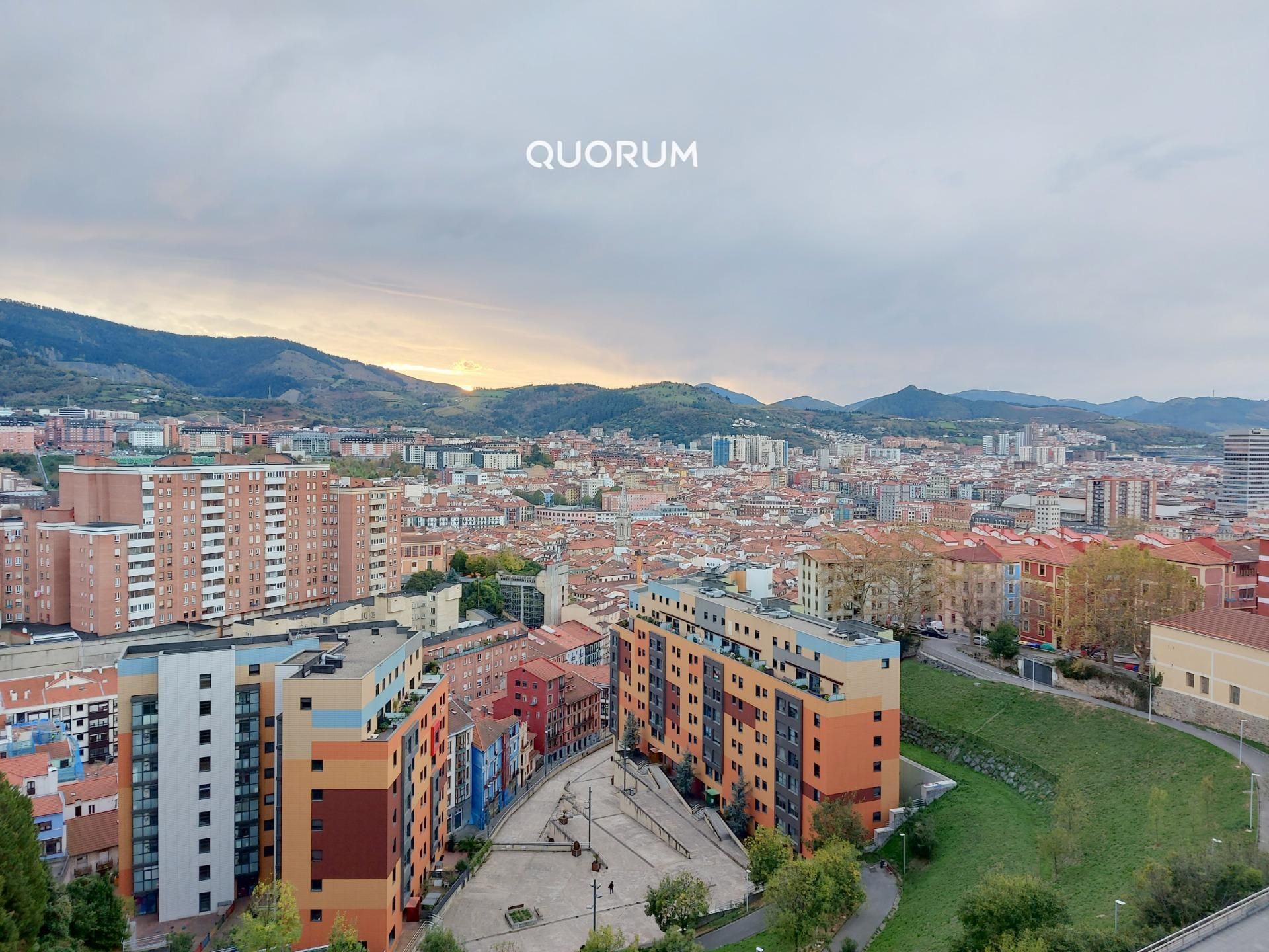 Exterior view of Flat for sale in Bilbao   with Terrace and Balcony