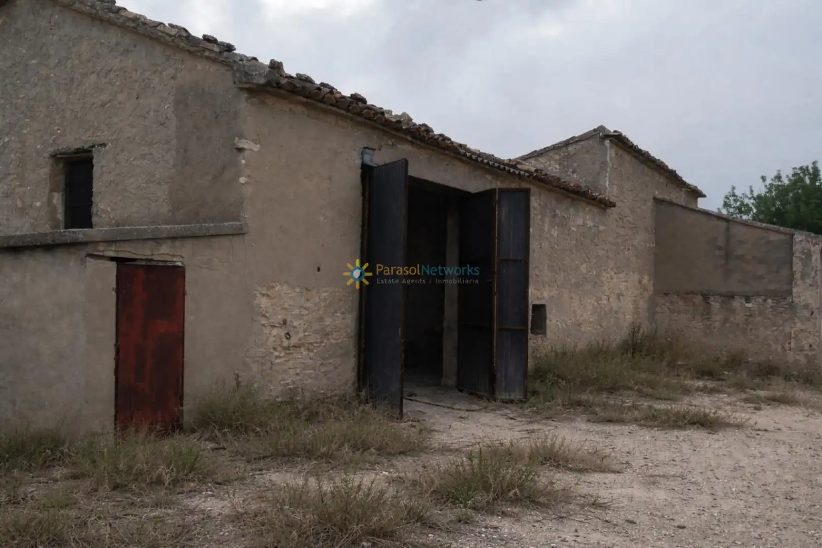 Vista exterior de Finca rústica en venda en Albaida amb Terrassa