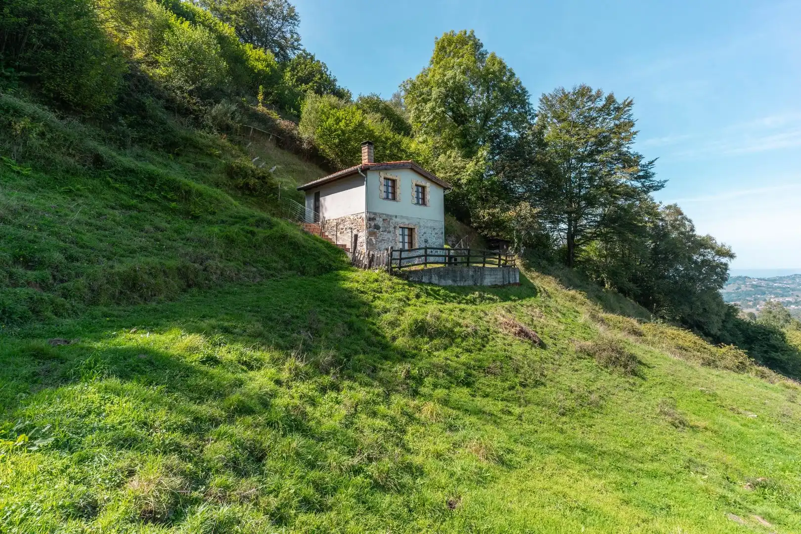 Exterior view of Houses for sale in Bimenes  with Heating, Private garden and Terrace