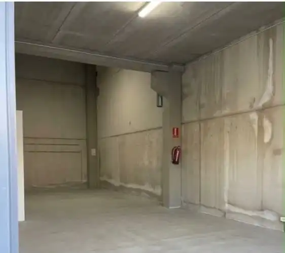Parkplatz von Geschaftsraum zur Miete in Periurbano Oeste - Sierra