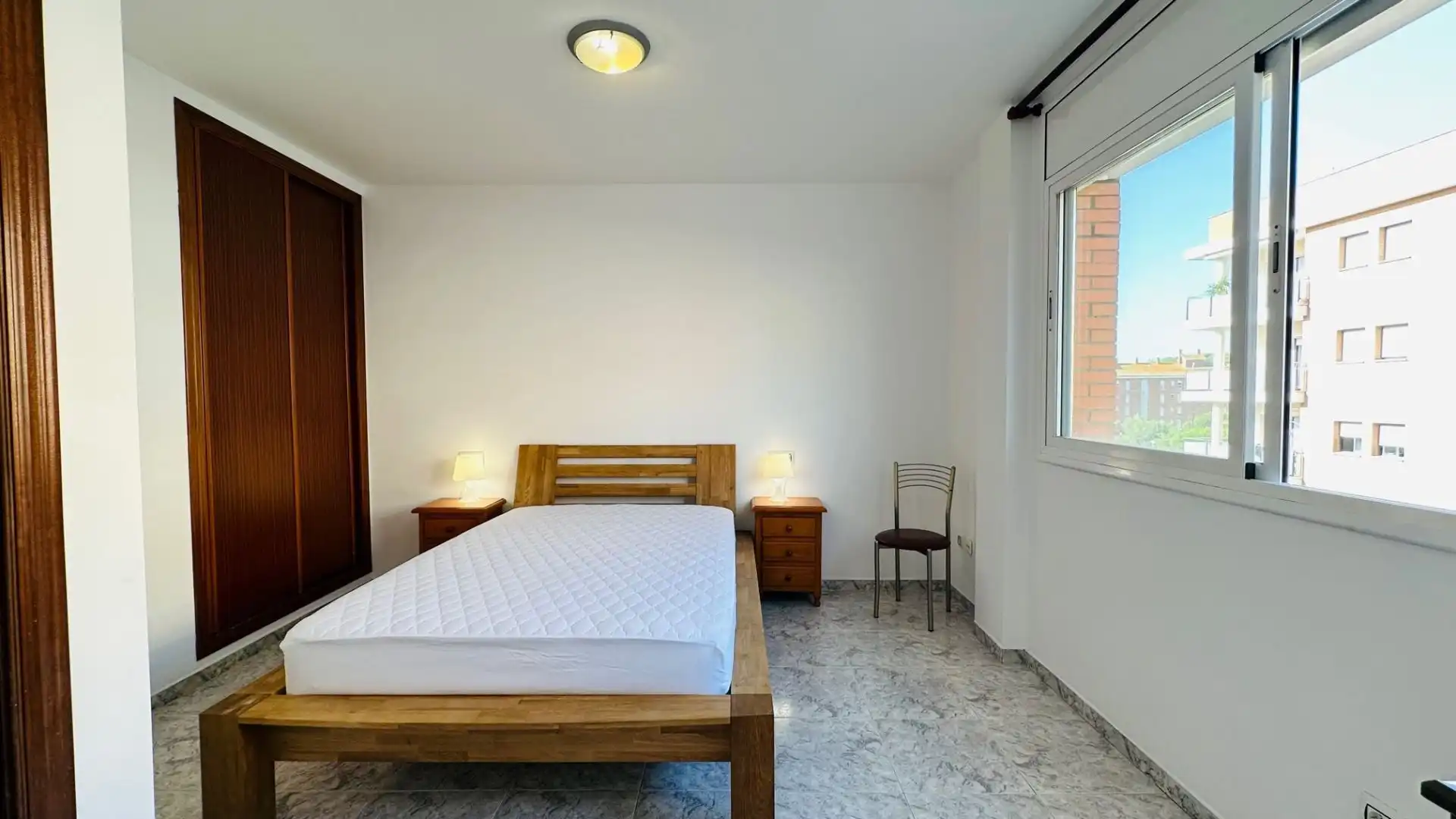 Schlafzimmer von Wohnungen zum Verkauf in Lloret de Mar mit Klimaanlage, Heizung und Terrasse