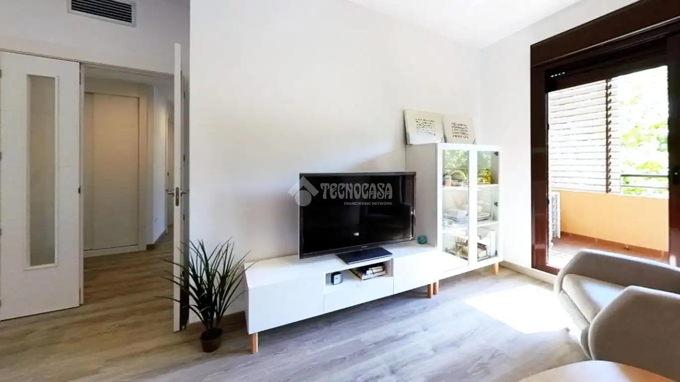 Living room of Flat for sale in Alcalá de Henares  with Air Conditioner, Terrace and Storage room