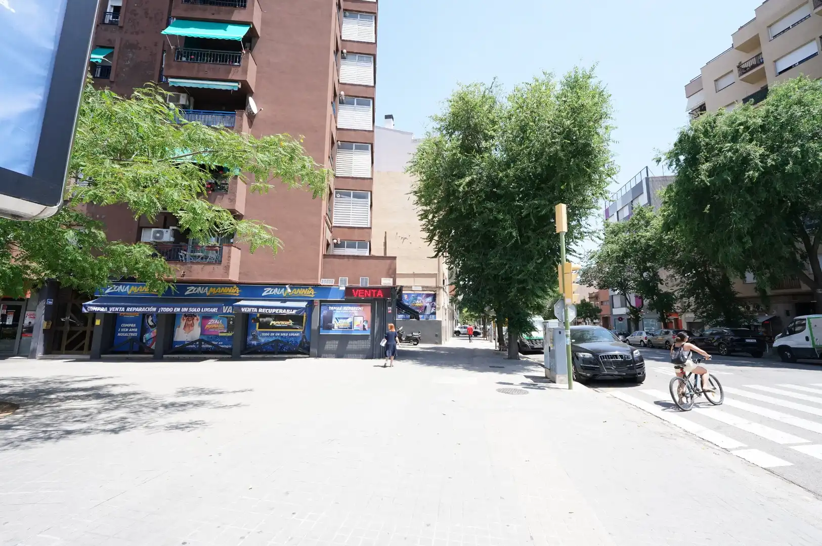 Aparcament de Nau industrial de lloguer en Sabadell