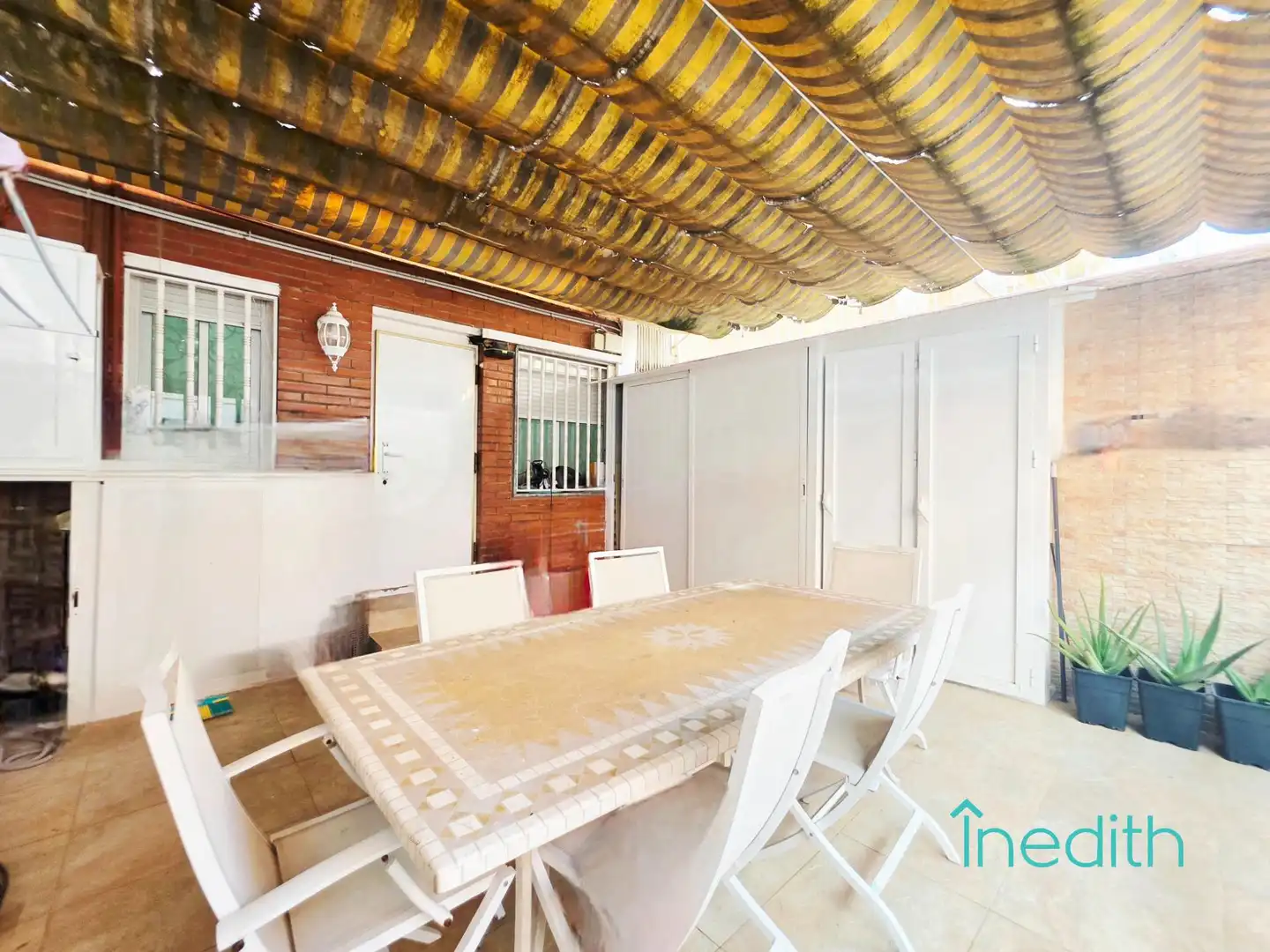 Terrasse von Einfamilien-Reihenhaus zum Verkauf in Viladecans mit Klimaanlage, Heizung und Terrasse