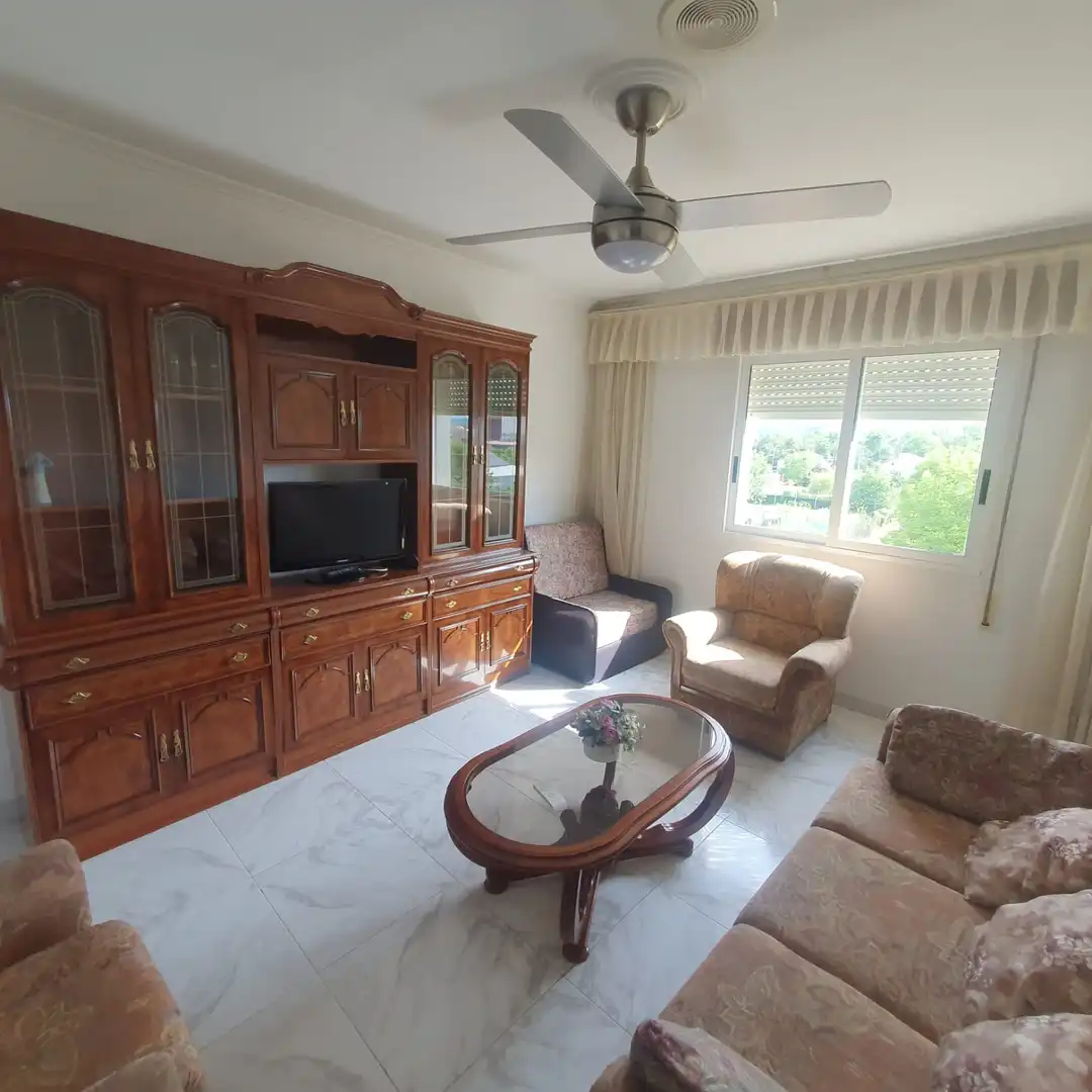 Living room of Flat for sale in Monforte de Lemos  with Heating, Parquet flooring and Terrace
