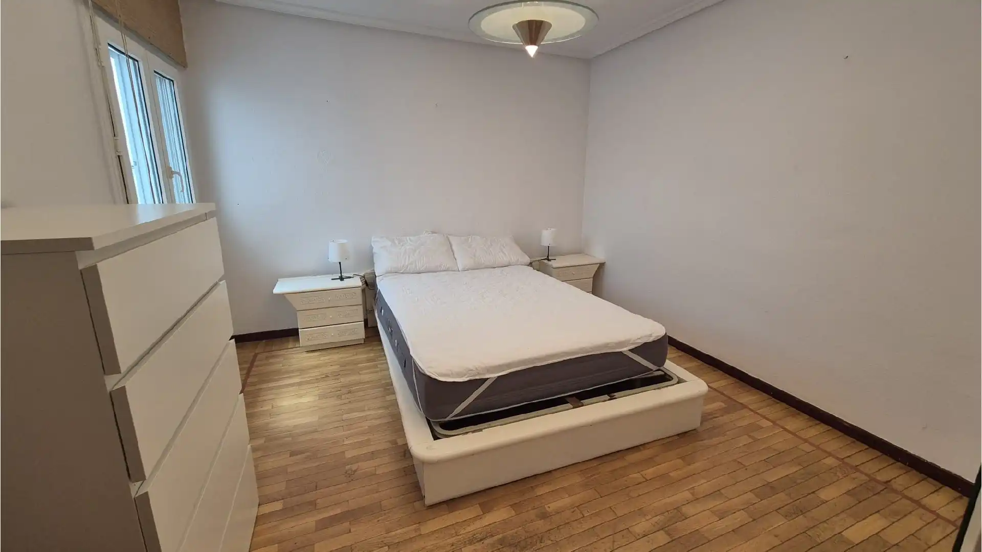 Bedroom of Flat for rent in Palencia  with Heating, Terrace and Furnished