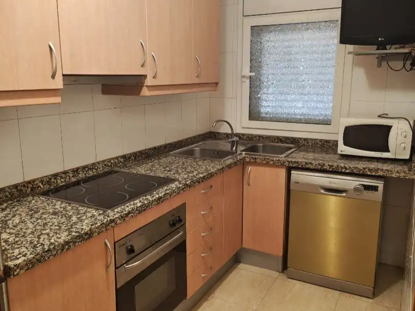 Flat with lift for sale in Av. Francesc Macià 265