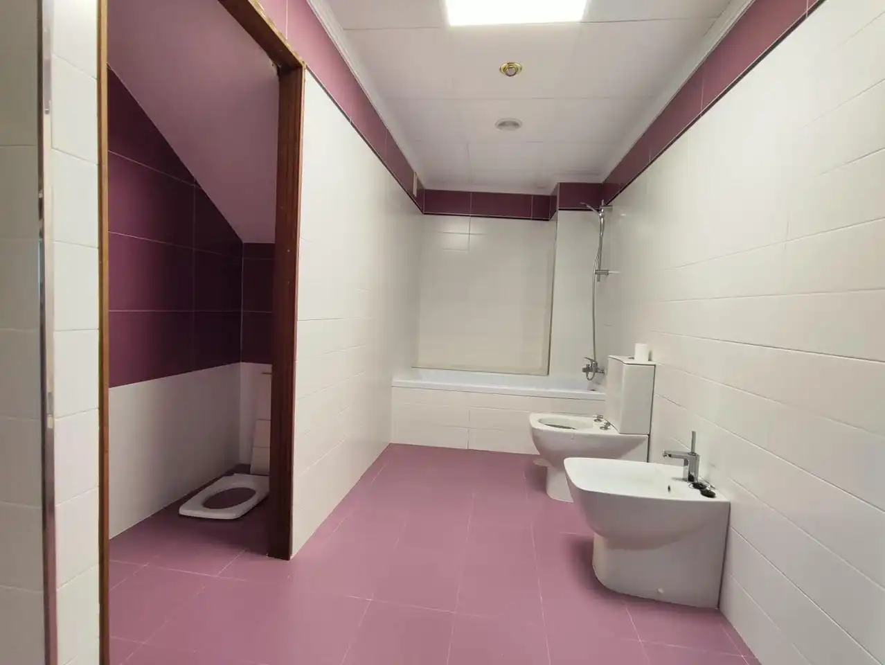 Bathroom of Attic for sale in La Gineta  with Heating, Terrace and Furnished