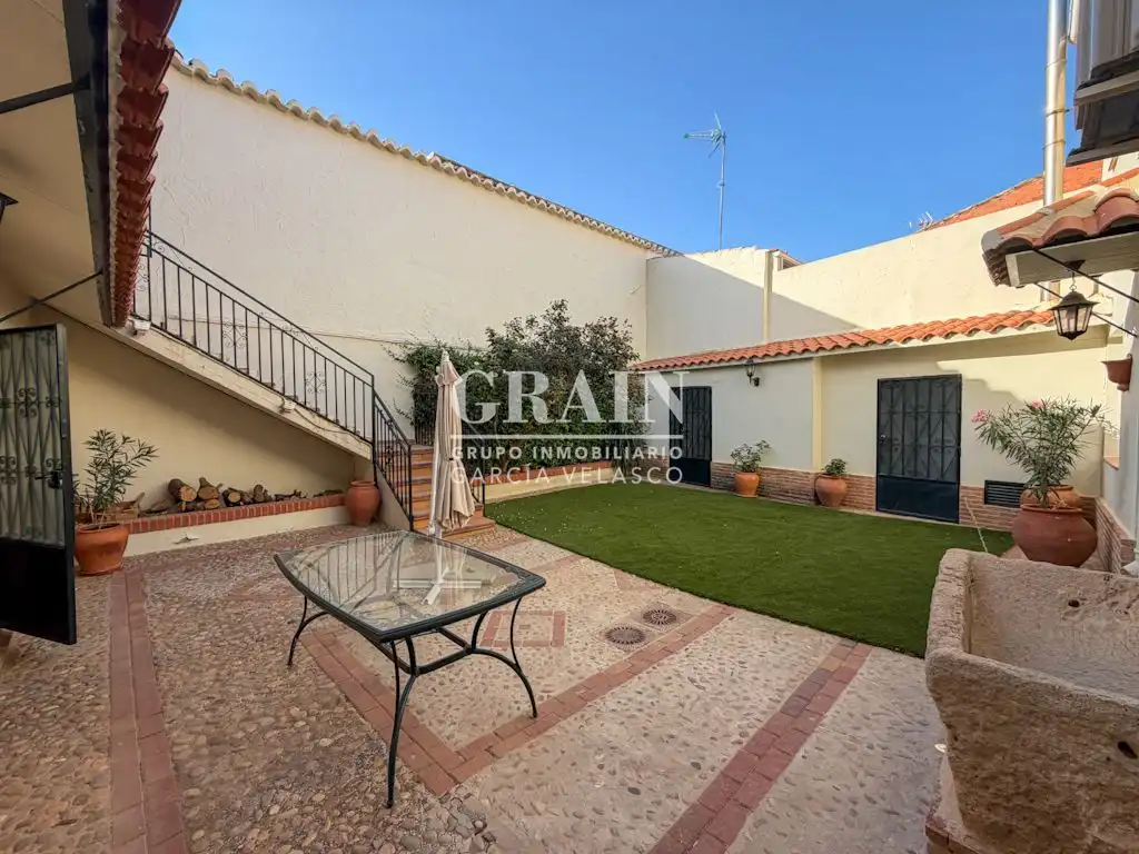Garden of Detached homes for sale in Barrax  with Air Conditioner, Heating and Storage room