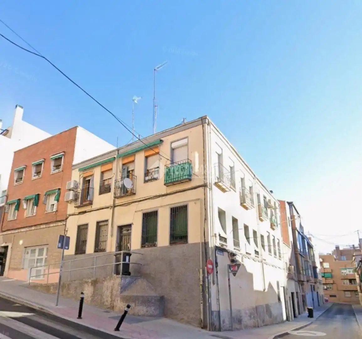 Vista exterior de Piso en venta en Madrid con Amueblado