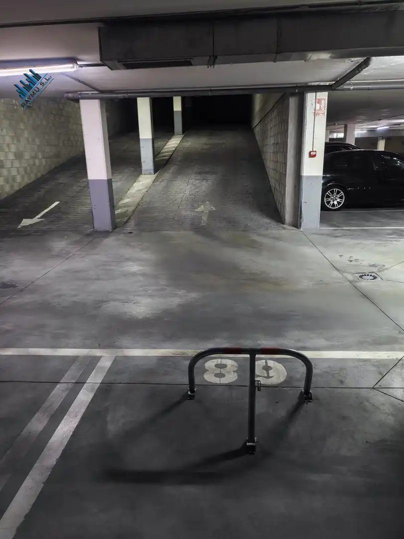 Aparcament de Garatge en venda en Madrid