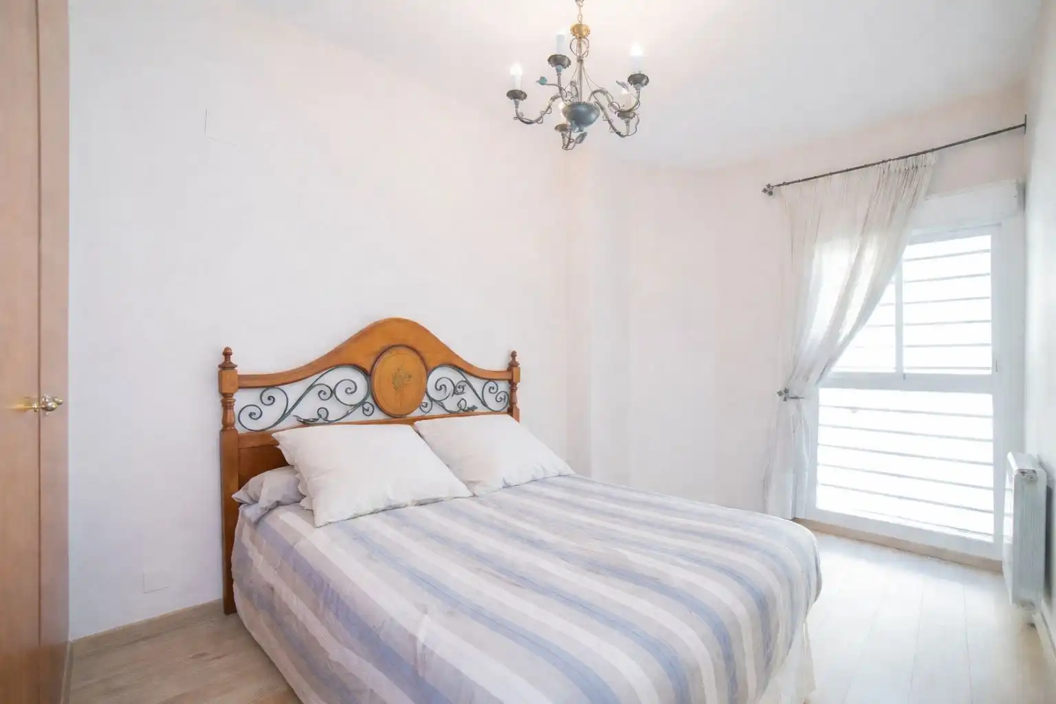 Habitación de Piso en venta en Boadilla del Monte con Aire acondicionado, Calefacción y Trastero