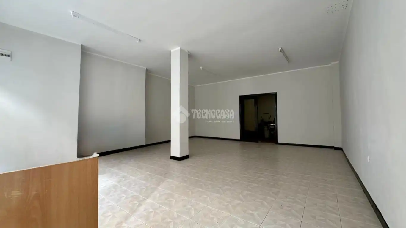 Business premises for sale in Sur, imagen 13