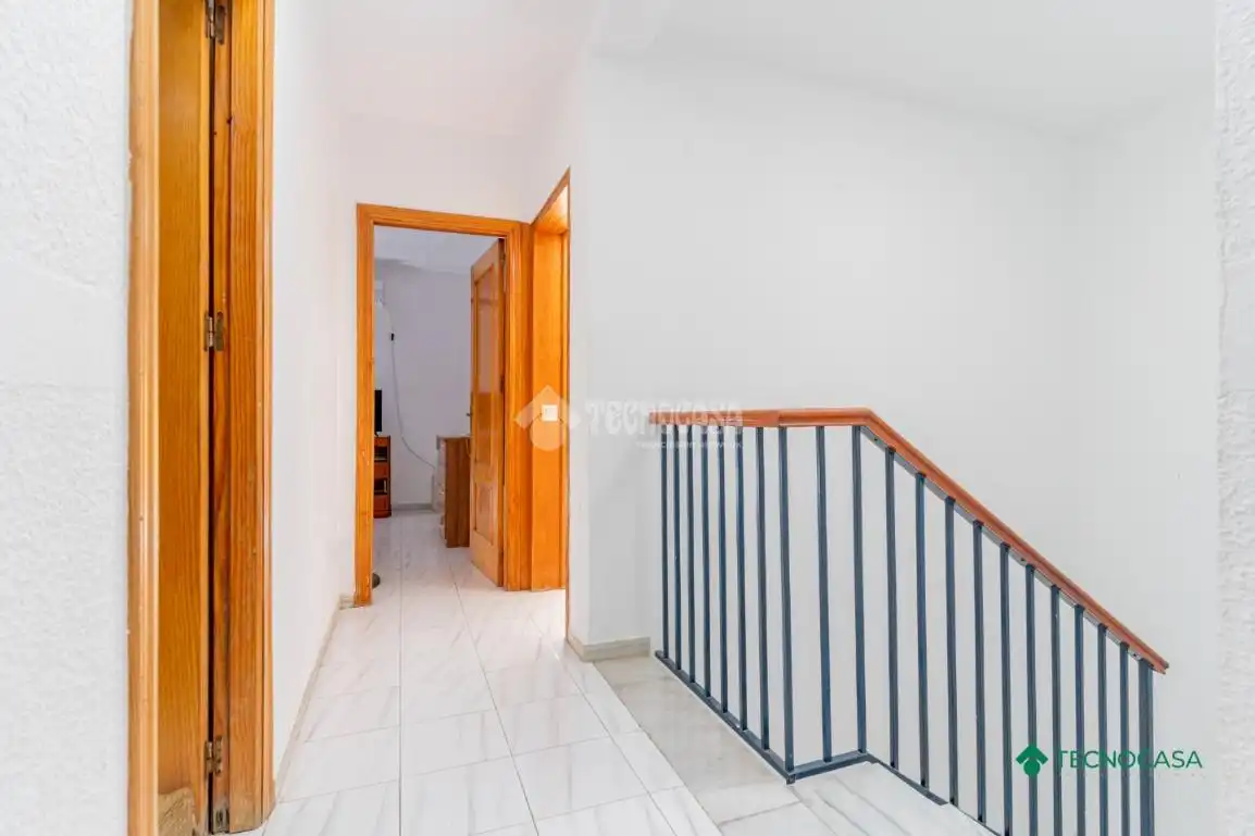 Casa aparellada en venda a La Gangosa, imagen 19