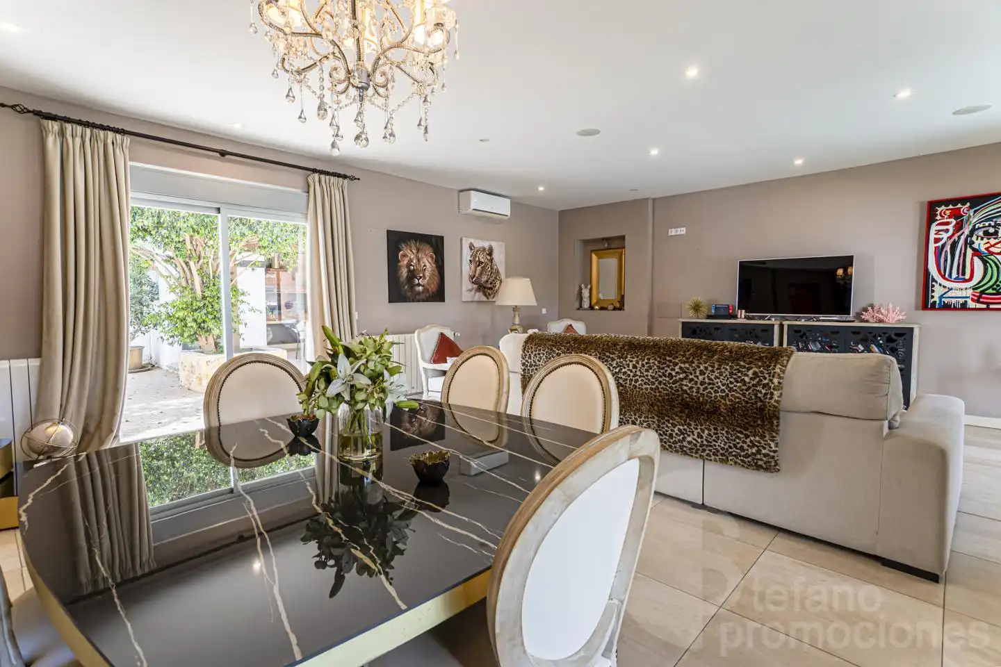 Comedor de Casa o chalet de alquiler en Málaga con Aire acondicionado, Calefacción y Jardín privado