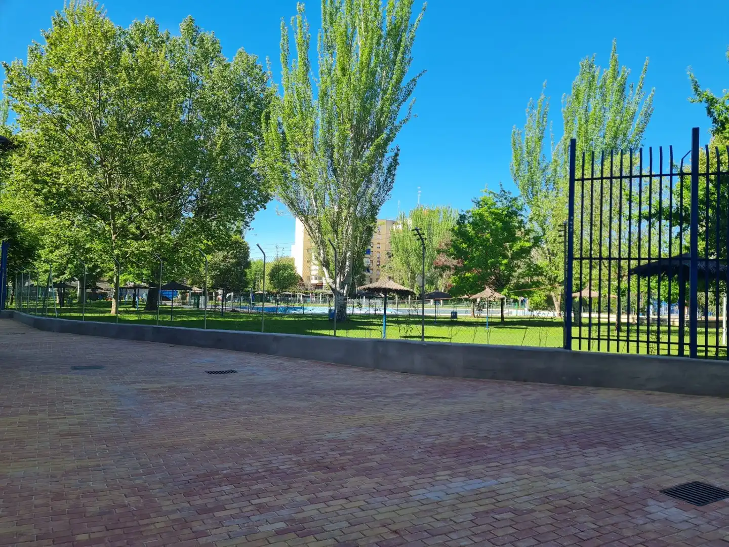 Exterior view of Flat for sale in Móstoles  with Air Conditioner, Heating and Terrace
