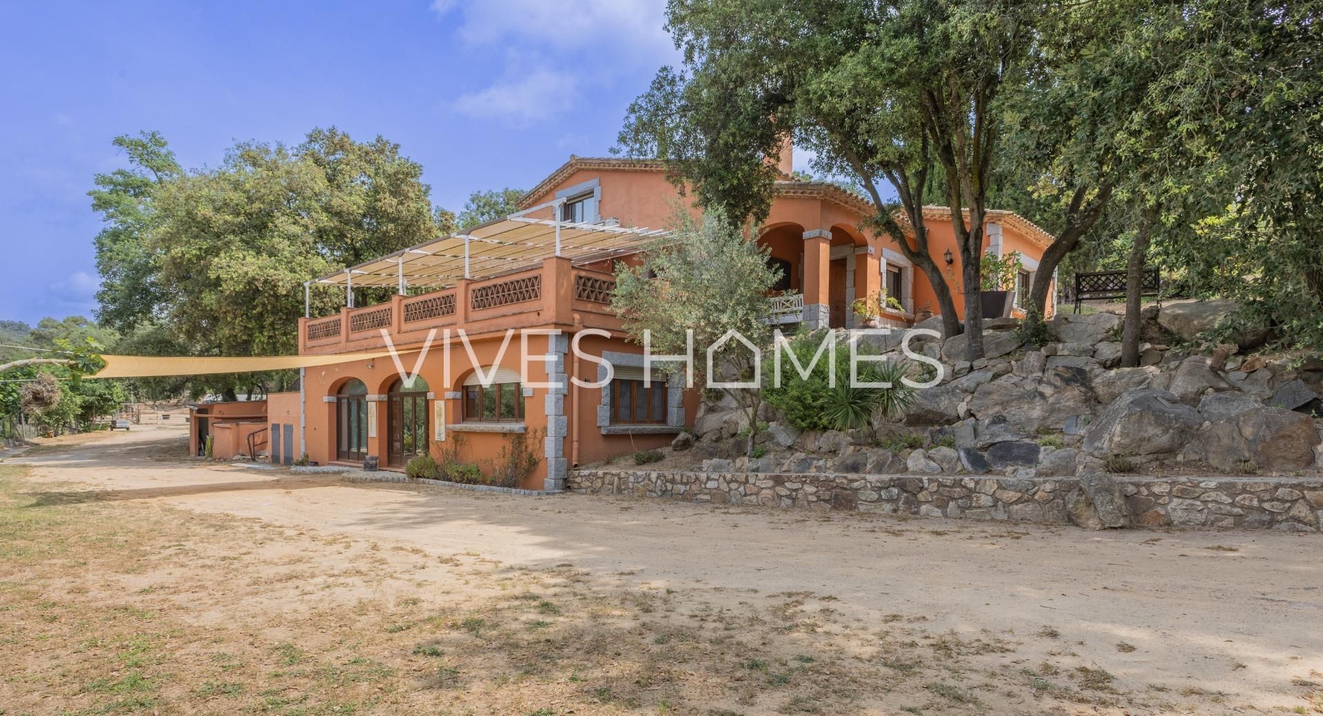 Exterior view of House or chalet for sale in Òrrius  with Heating, Private garden and Terrace