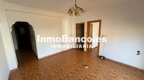 Foto 2 de Piso en venta en Avenida Estación, 11, Centro, Chiva