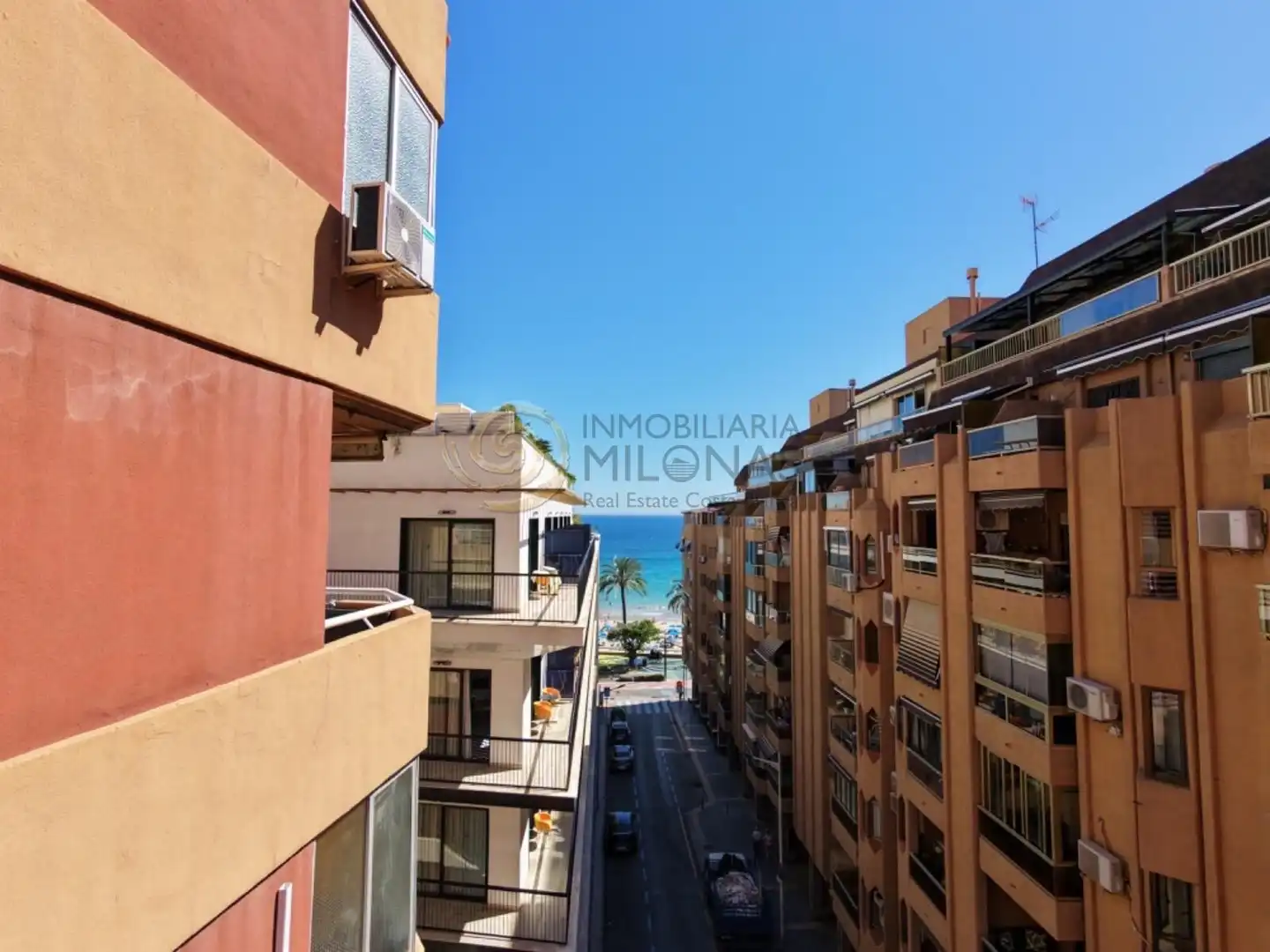 Apartment with terrace for sale in Calle MARQUES DE COMILLAS, imagen 2