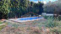 Piscina de Casa adosada en venda en Sant Quirze del Vallès amb Jardí privat, Parquet i Piscina
