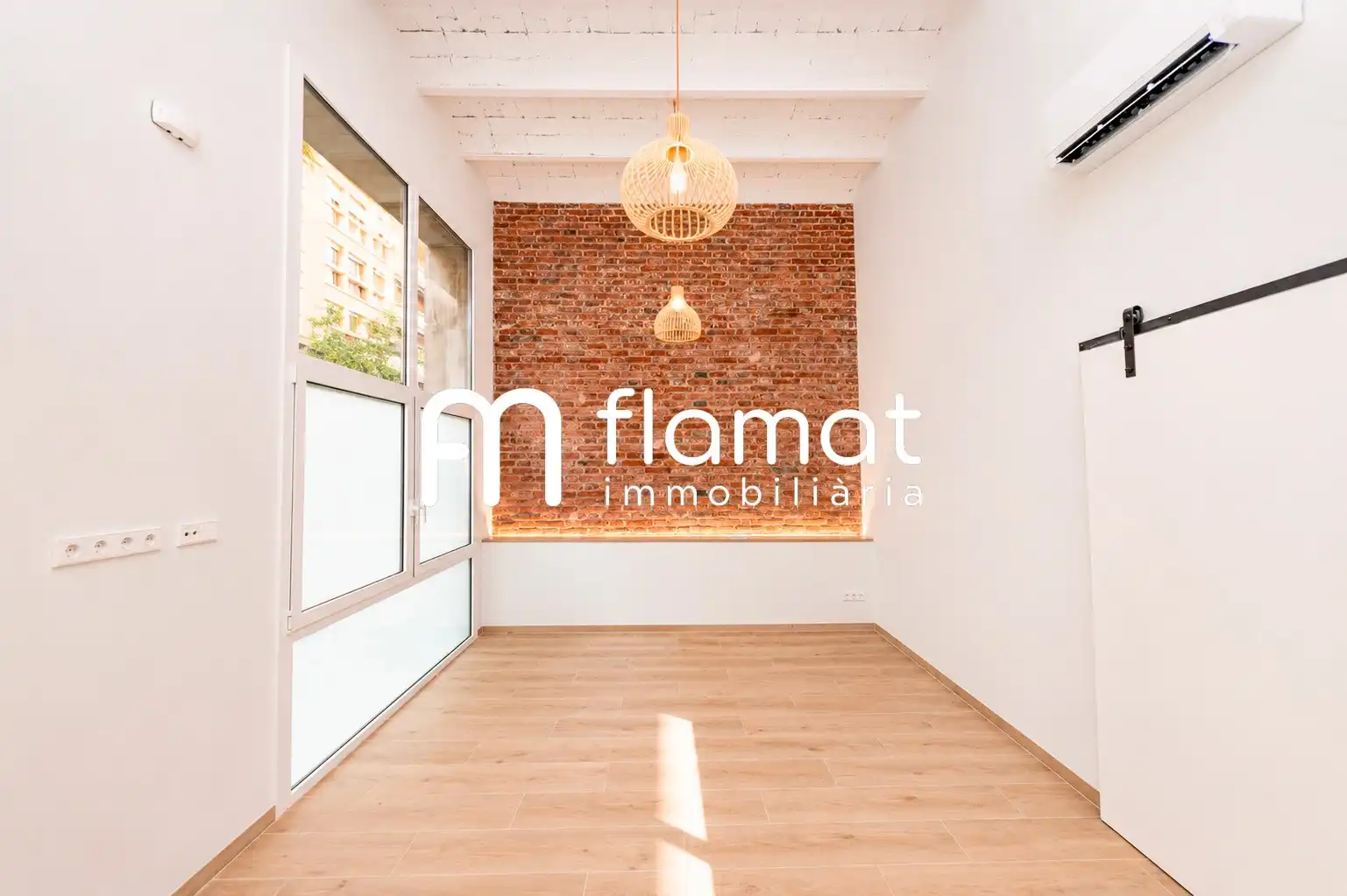 Piso con ascensor en venta en Carrer de Folgueroles, imagen 3