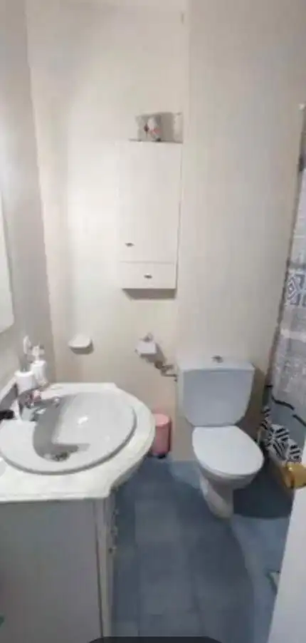 Bany de Pis en venda en Linares amb Aire condicionat i Calefacció