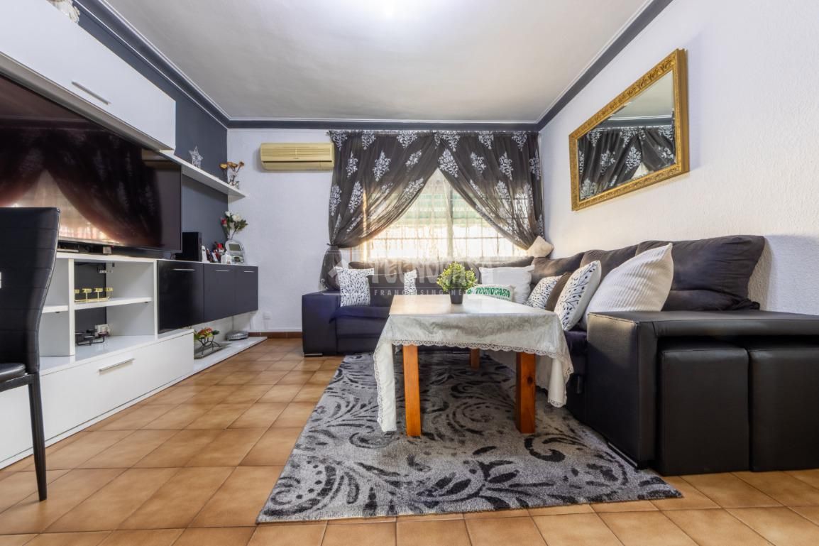Sala d'estar de Pis en venda en  Tarragona Capital amb Calefacció i Balcó