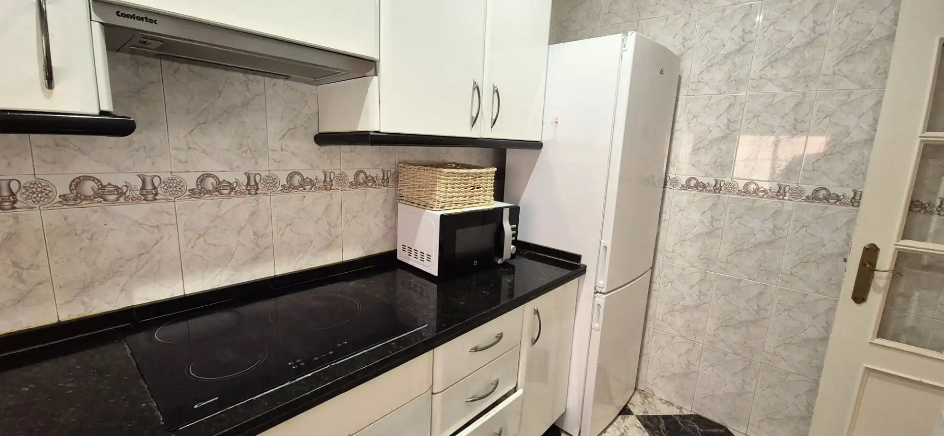 Cocina de Piso en venta en Badajoz con Aire acondicionado, Calefacción y Amueblado