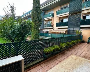 Exterior view of Flat to rent in Las Rozas de Madrid  with Air Conditioner and Terrace