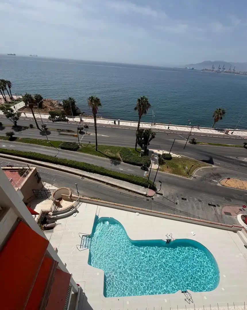 Exterior view of Flat for rent in Málaga  with Air Conditioner, Heating and Furnished