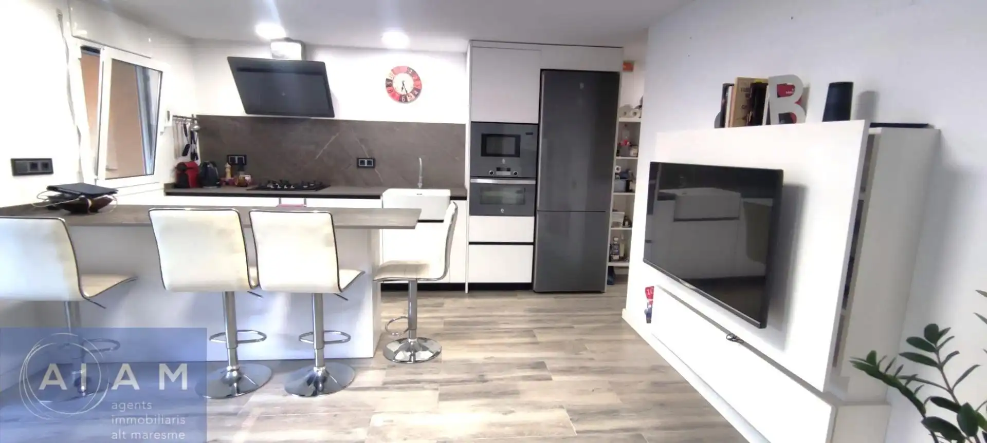 Flat with terrace for sale in Calella, imagen 3