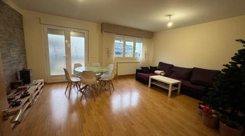 Foto 2 de Casa adosada en venda a  Histori Ossorio, Cacabelos, León