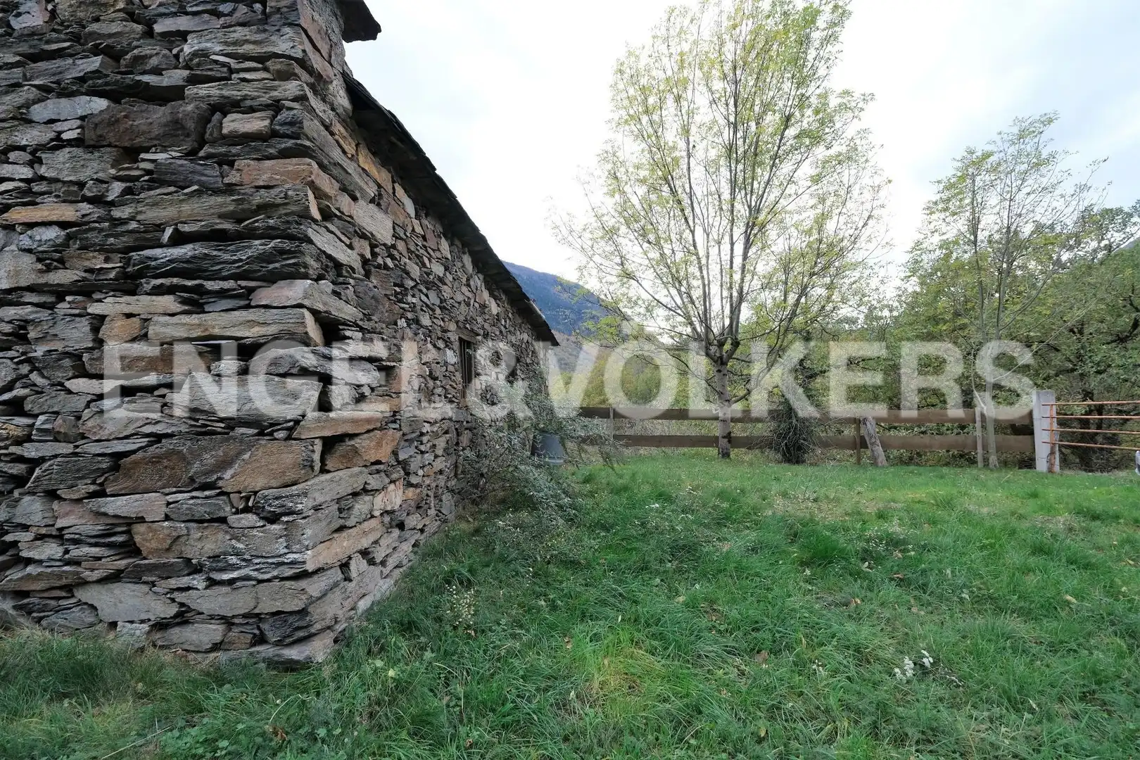 Casa con jardín en venta en Bausen, imagen 7